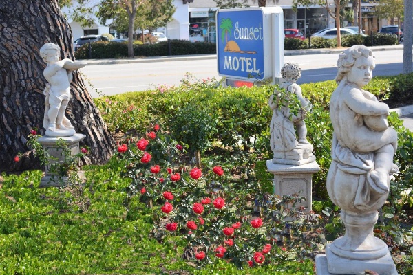 Sunset Motel Main image
