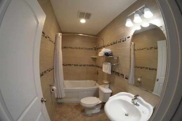 Sunset Motel image 67